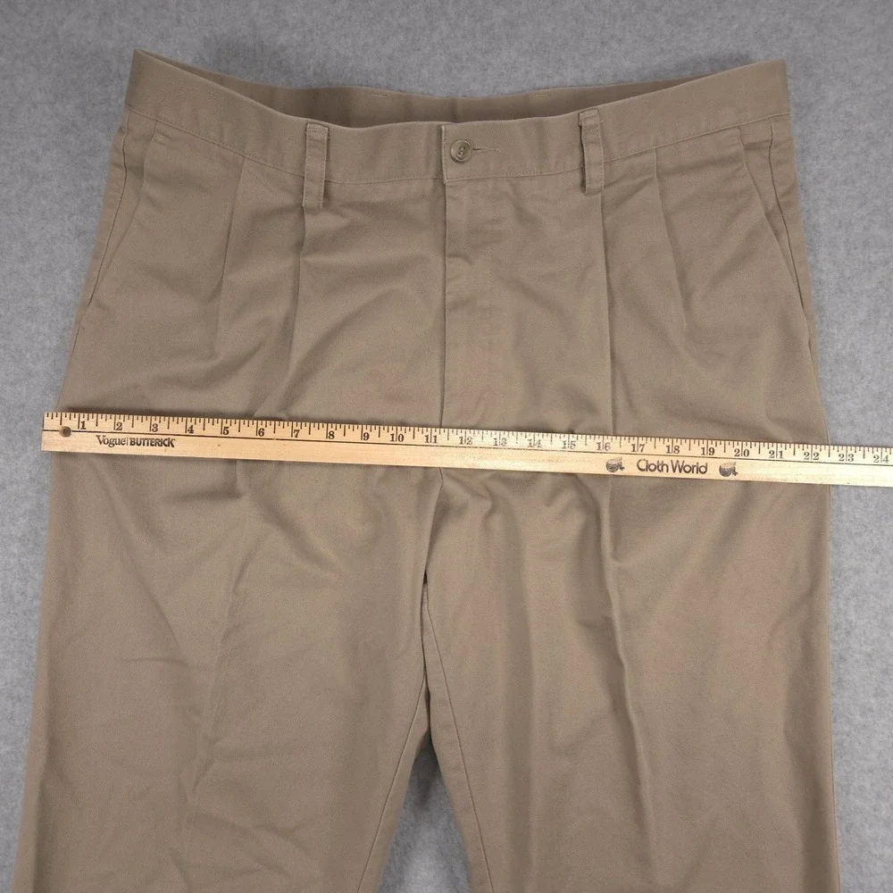Dockers Mens 38x30 Beige Tan Classic Fit Pleated Front Chino Khaki Pants School
